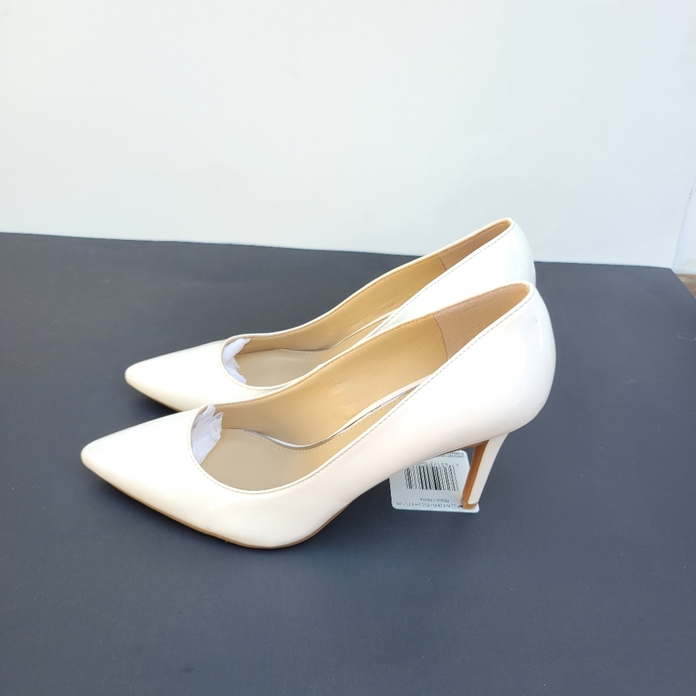 Jessica Simpson Shoes Women's Size 8